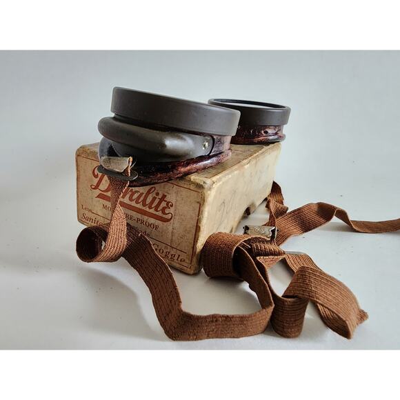 Vintage American Optical Duralite Safety Goggles- with original box and cloth - Picture 7 of 10